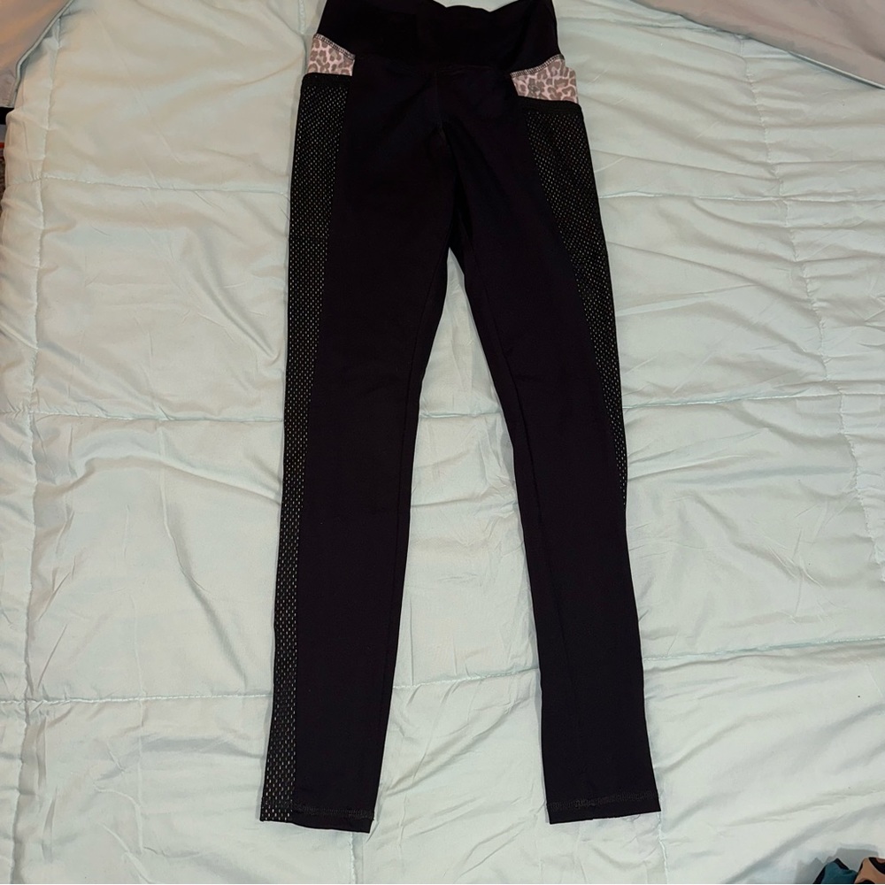 EUC Women’s ABS2B Scrunch Butt Leggings Size Small